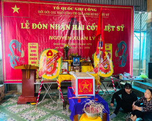 Long Xá tổ chức lễ đón nhận và an táng hài cốt Liệt sỹ Nguyễn Xuân Lý