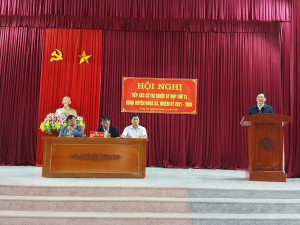 Long Xá: Đoàn đại biểu HĐND huyện tiếp xúc với cử tri xã Long Xá